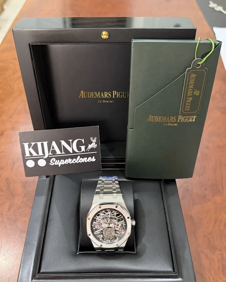Royal Oak Openworked Steel QC photo