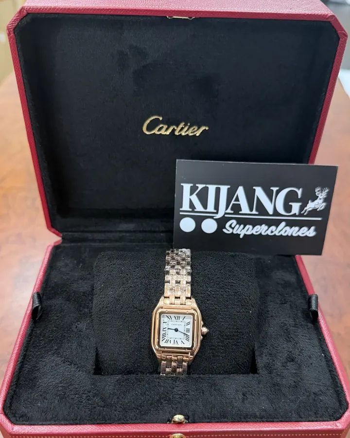 Panthère Rose Gold QC photo