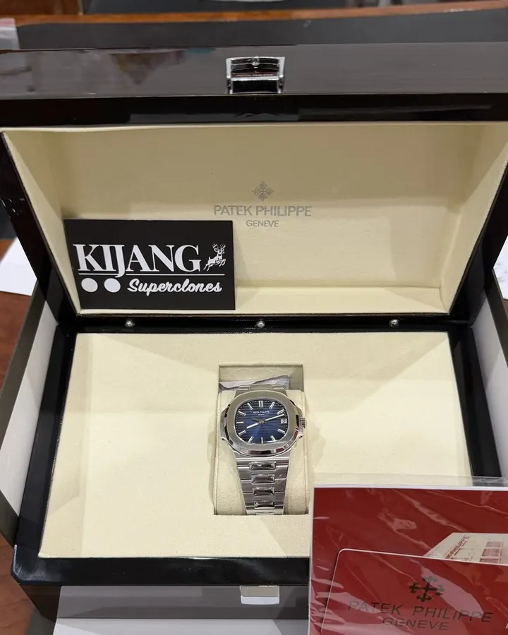 Nautilus 5711 Blue QC photo